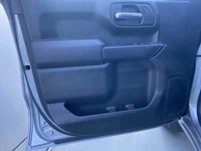 2024 Chevrolet Silverado 1500 4WD Crew Cab 147 Custom