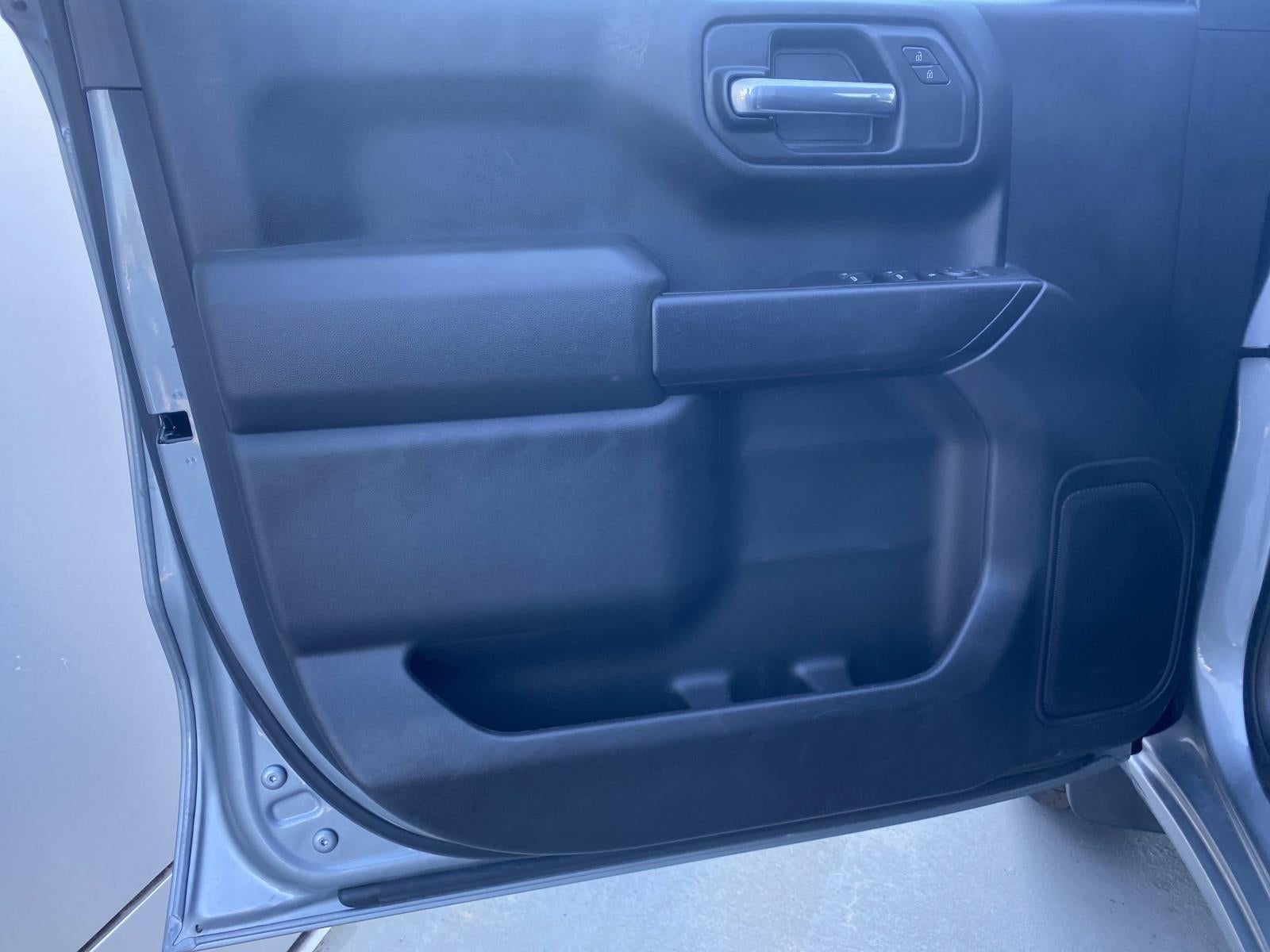 2024 Chevrolet Silverado 1500 4WD Crew Cab 147 Custom