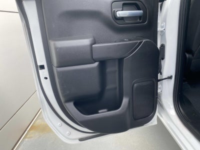 2022 Chevrolet Silverado 1500 4WD Double Cab 147 Custom