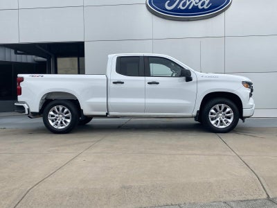 2022 Chevrolet Silverado 1500 4WD Double Cab 147 Custom