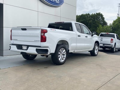 2022 Chevrolet Silverado 1500 4WD Double Cab 147 Custom