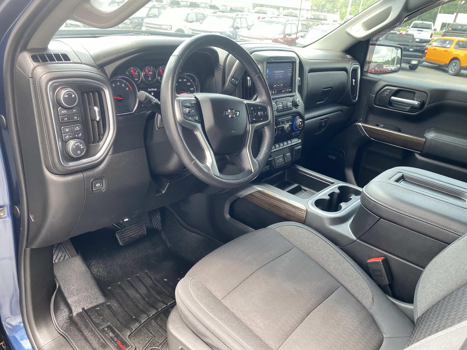 2019 Chevrolet Silverado 1500 4WD Double Cab 147 RST