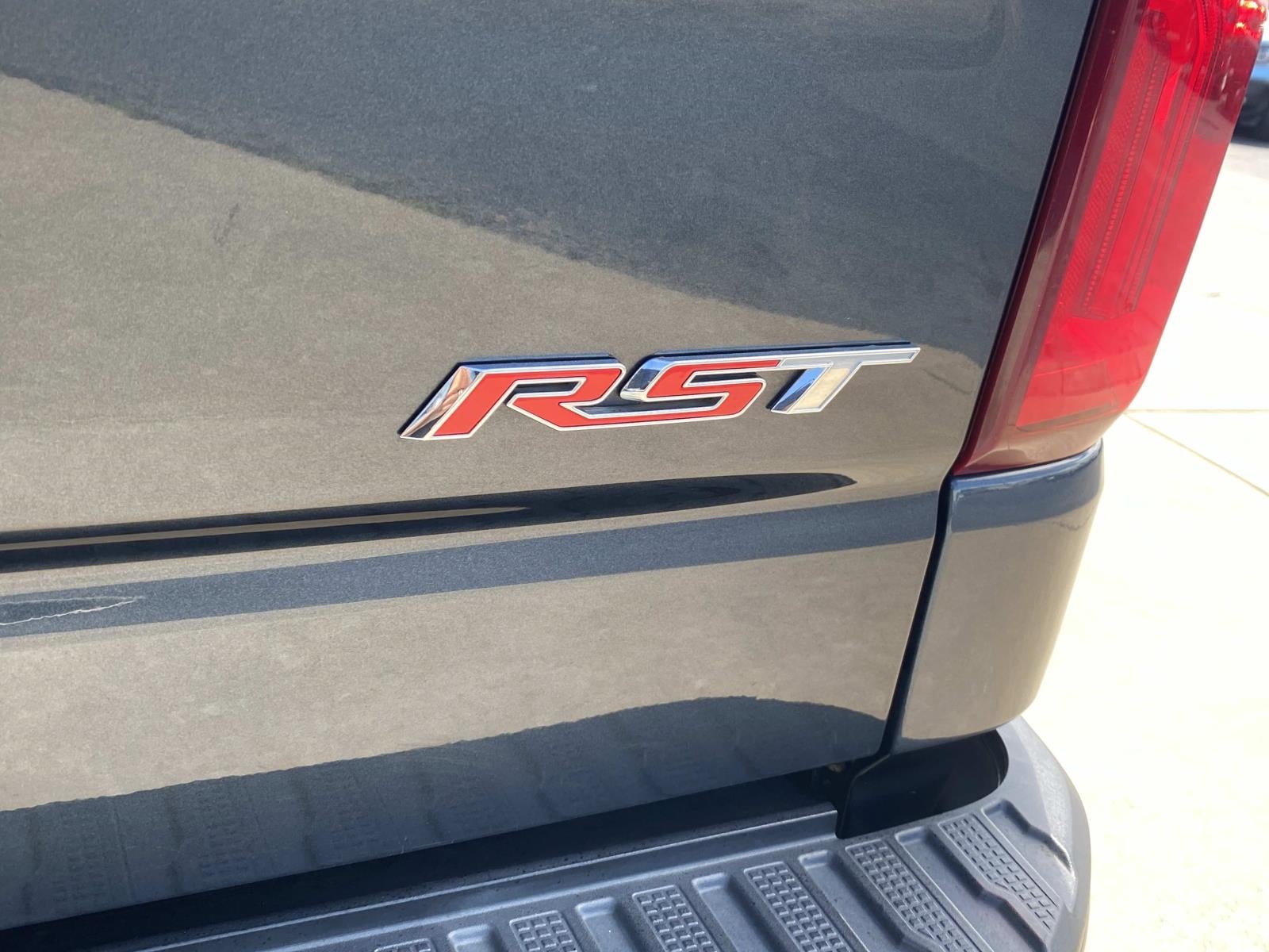 2019 Chevrolet Silverado 1500 4WD Double Cab 147 RST