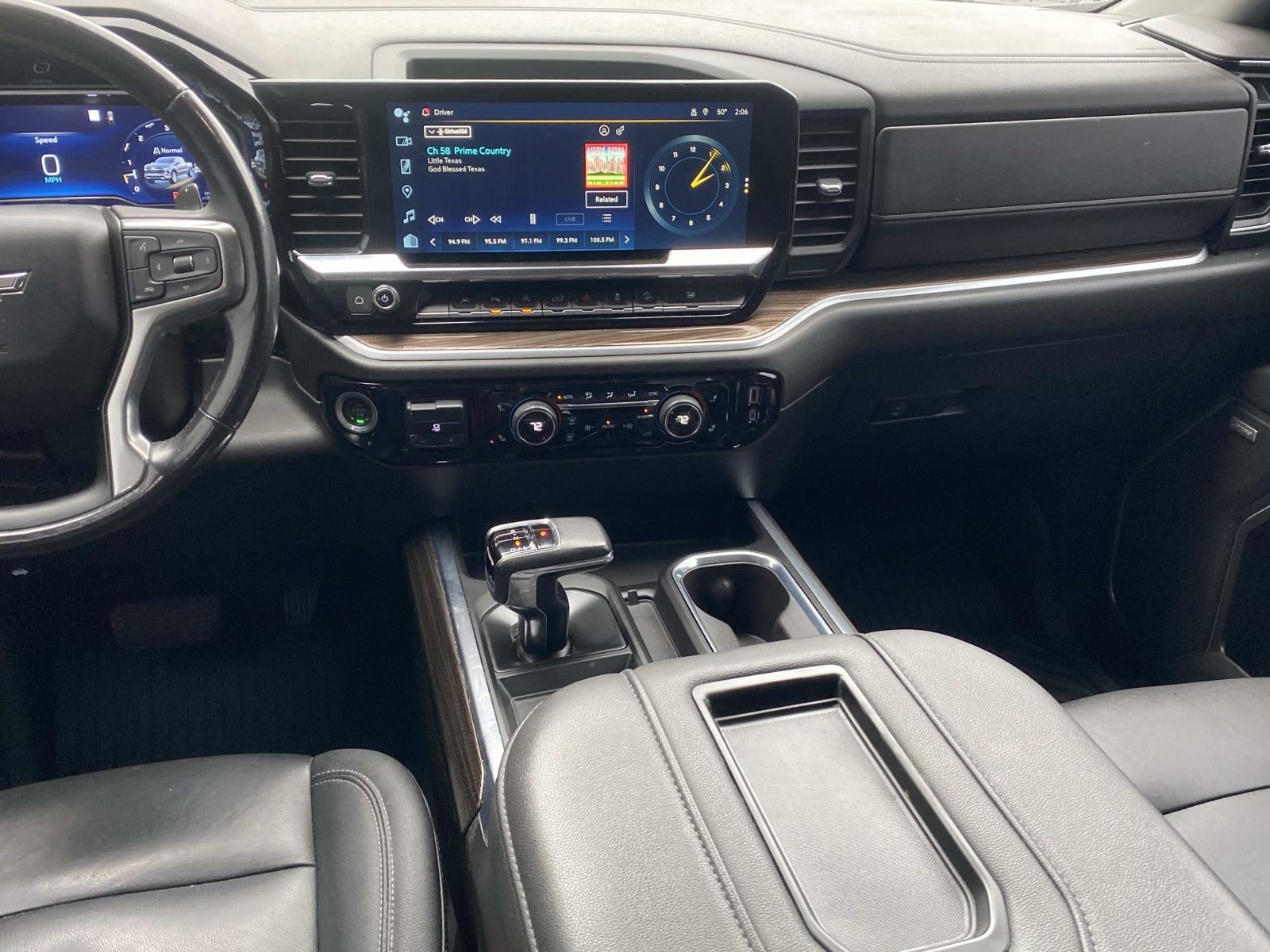 2022 Chevrolet Silverado 1500 4WD Crew Cab 147 RST