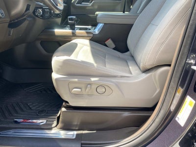 2022 Chevrolet Silverado 1500 4WD Crew Cab 147 RST