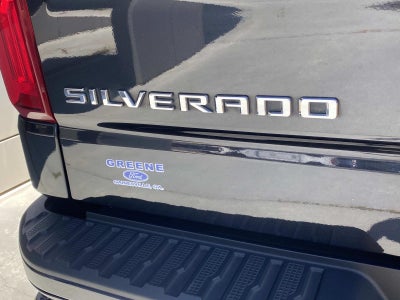 2022 Chevrolet Silverado 1500 4WD Crew Cab 147 RST