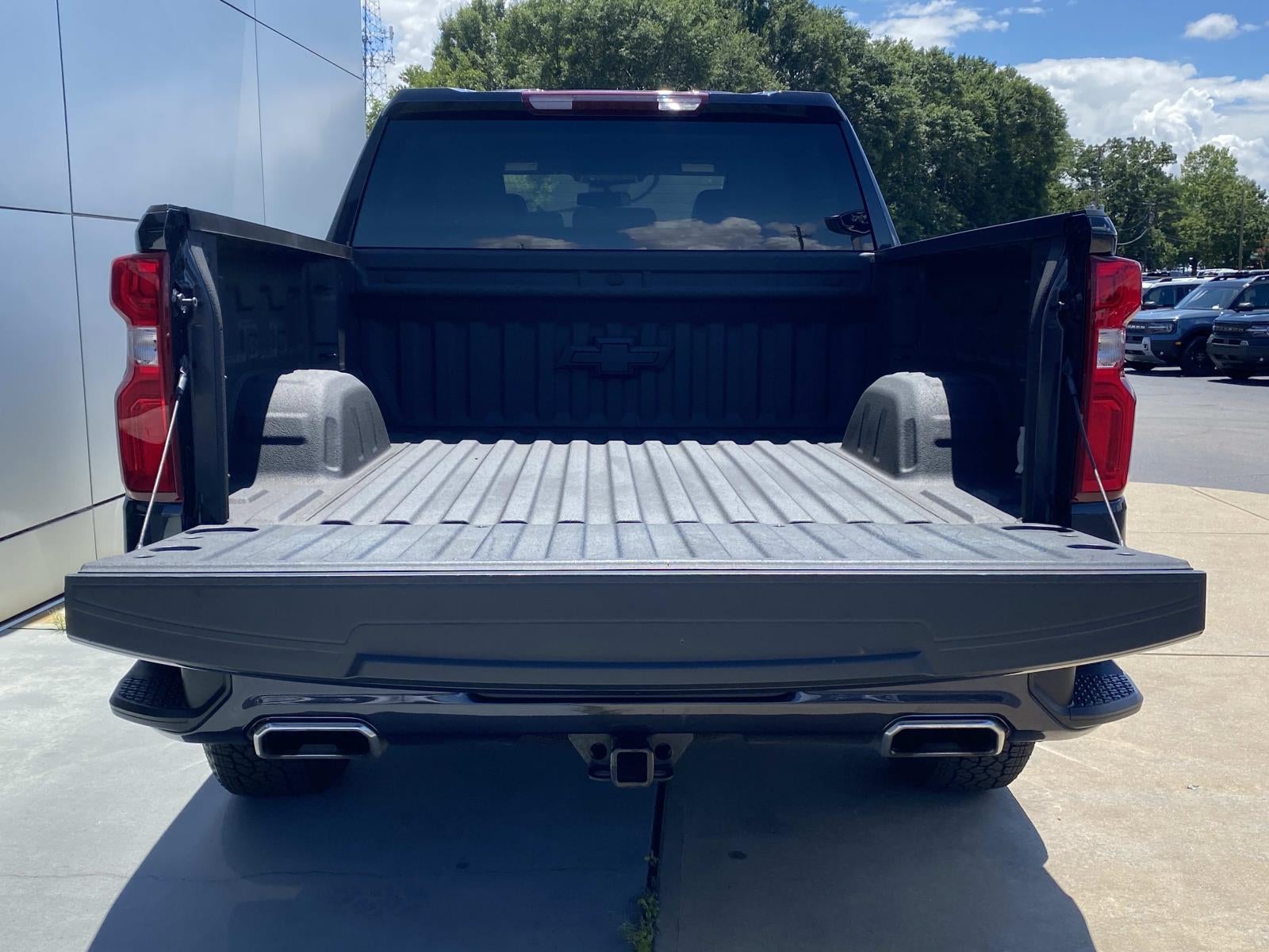 2022 Chevrolet Silverado 1500 4WD Crew Cab 147 RST