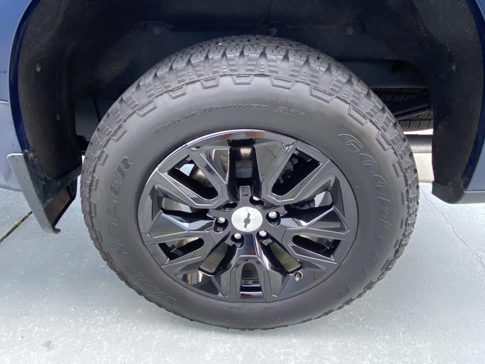 2022 Chevrolet Silverado 1500 LTD 4WD Crew Cab 147 RST