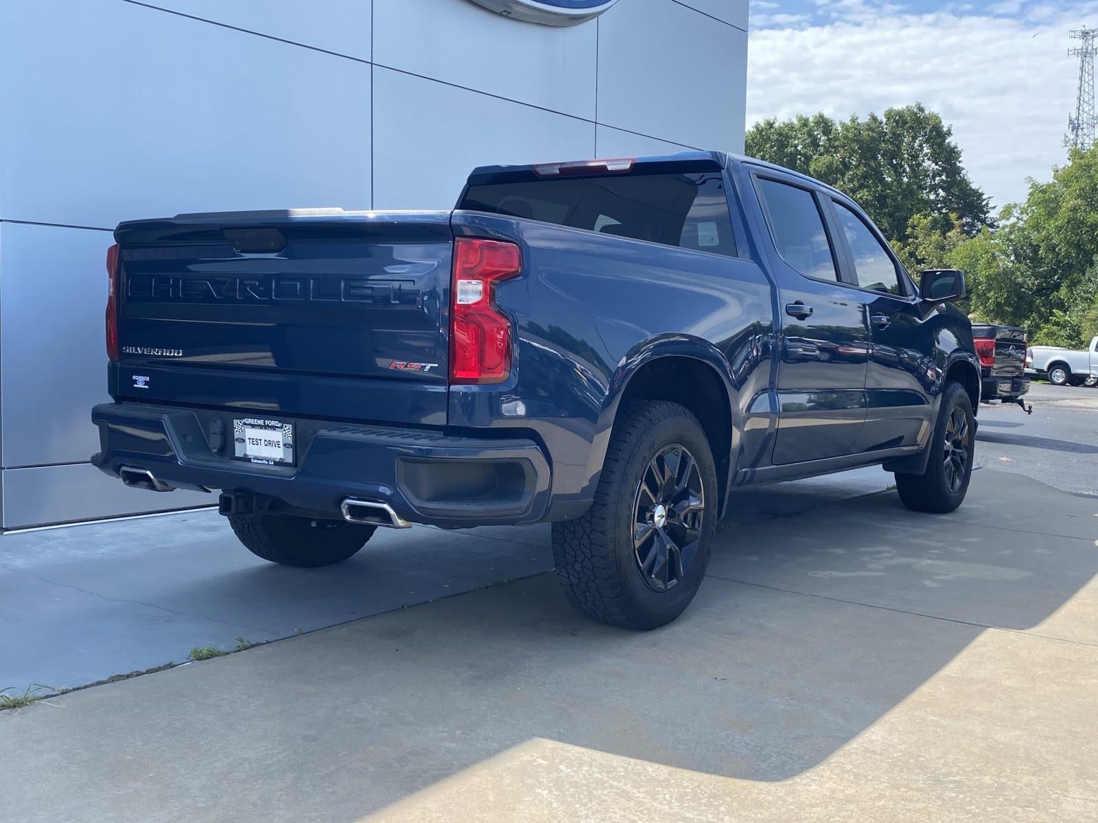2022 Chevrolet Silverado 1500 LTD 4WD Crew Cab 147 RST