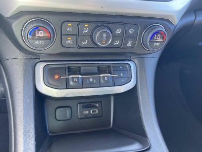 2023 GMC Acadia FWD 4dr SLT