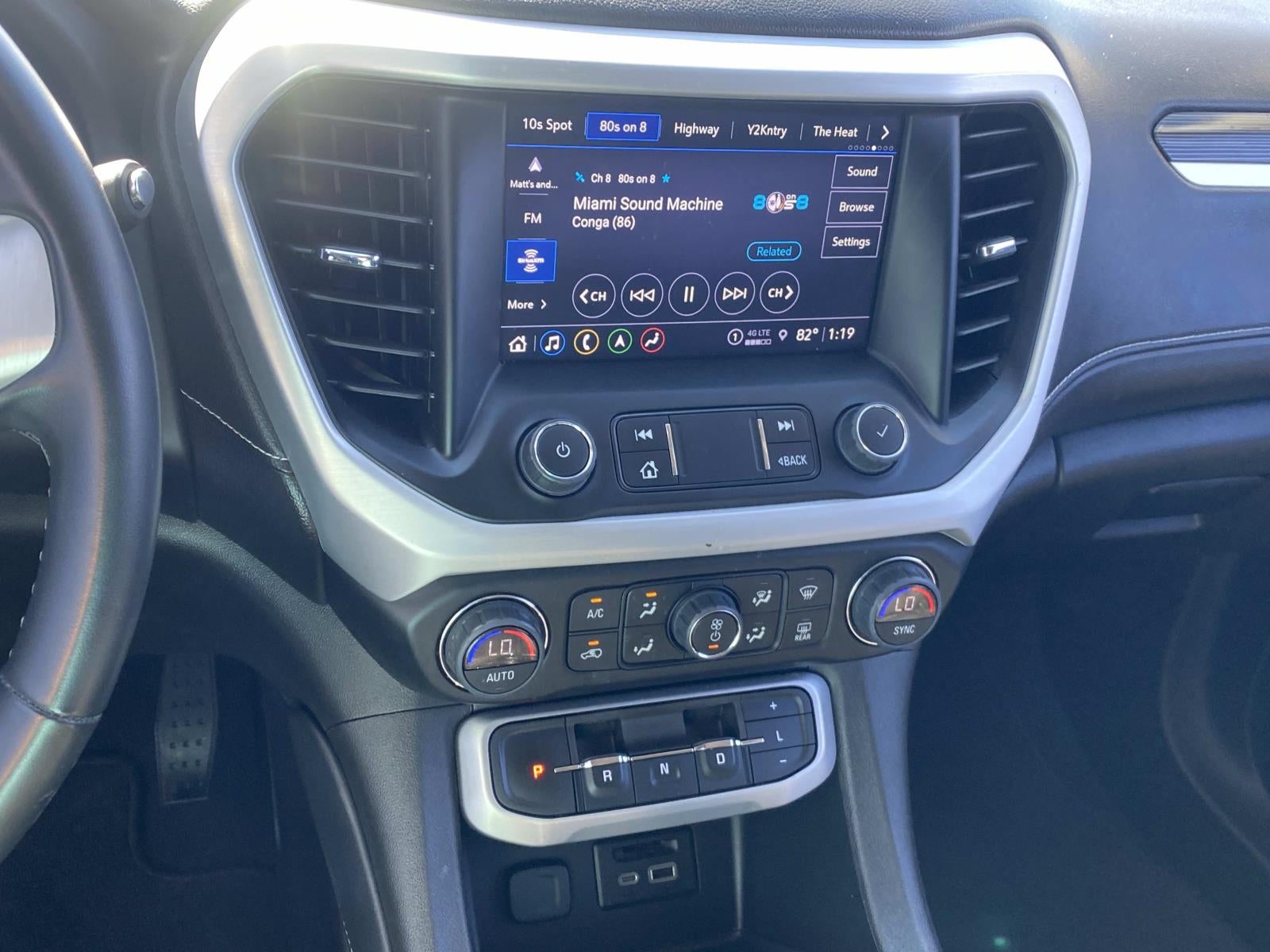 2023 GMC Acadia FWD 4dr SLT