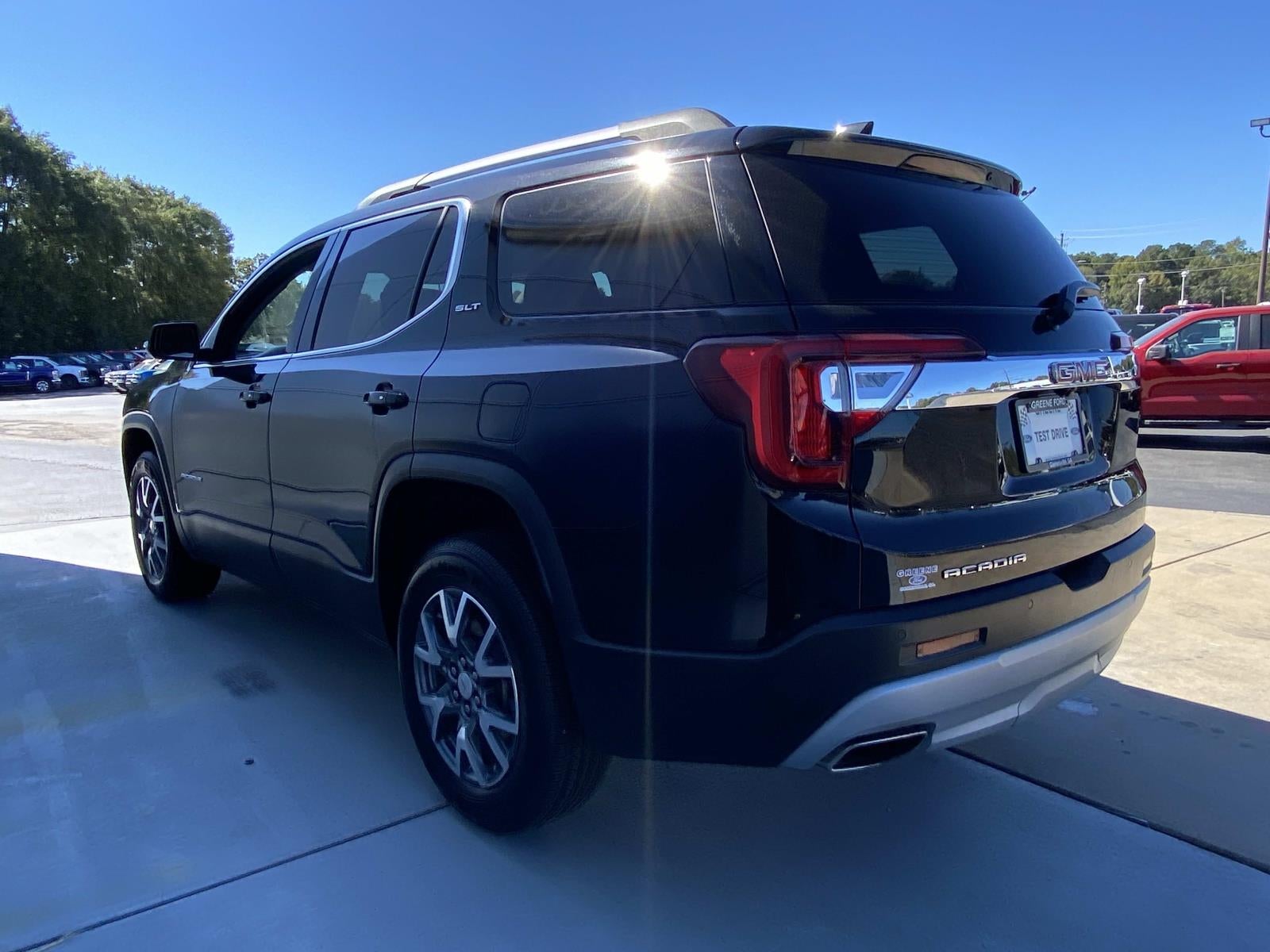 2023 GMC Acadia FWD 4dr SLT