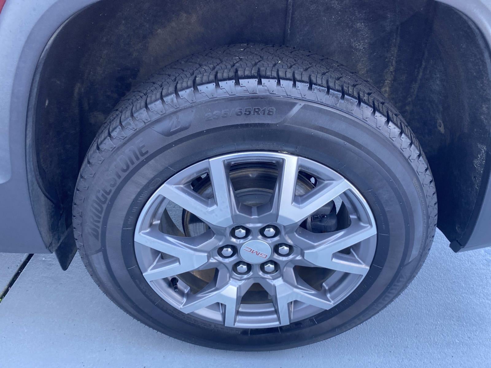 2021 GMC Acadia FWD 4dr SLT