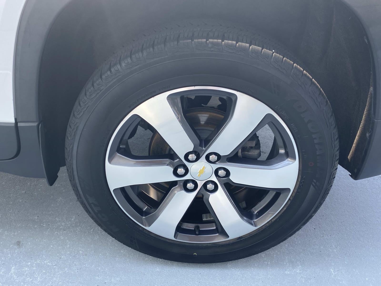 2021 Chevrolet Traverse FWD 4dr LT Leather