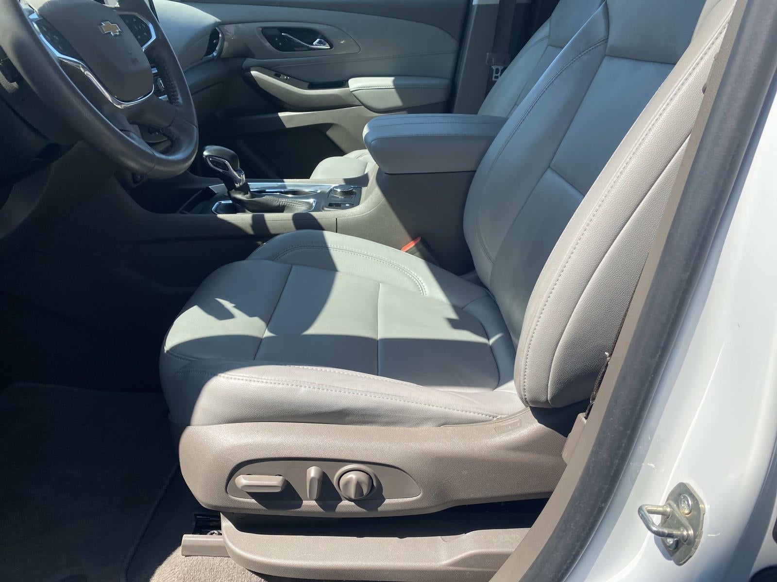 2021 Chevrolet Traverse FWD 4dr LT Leather