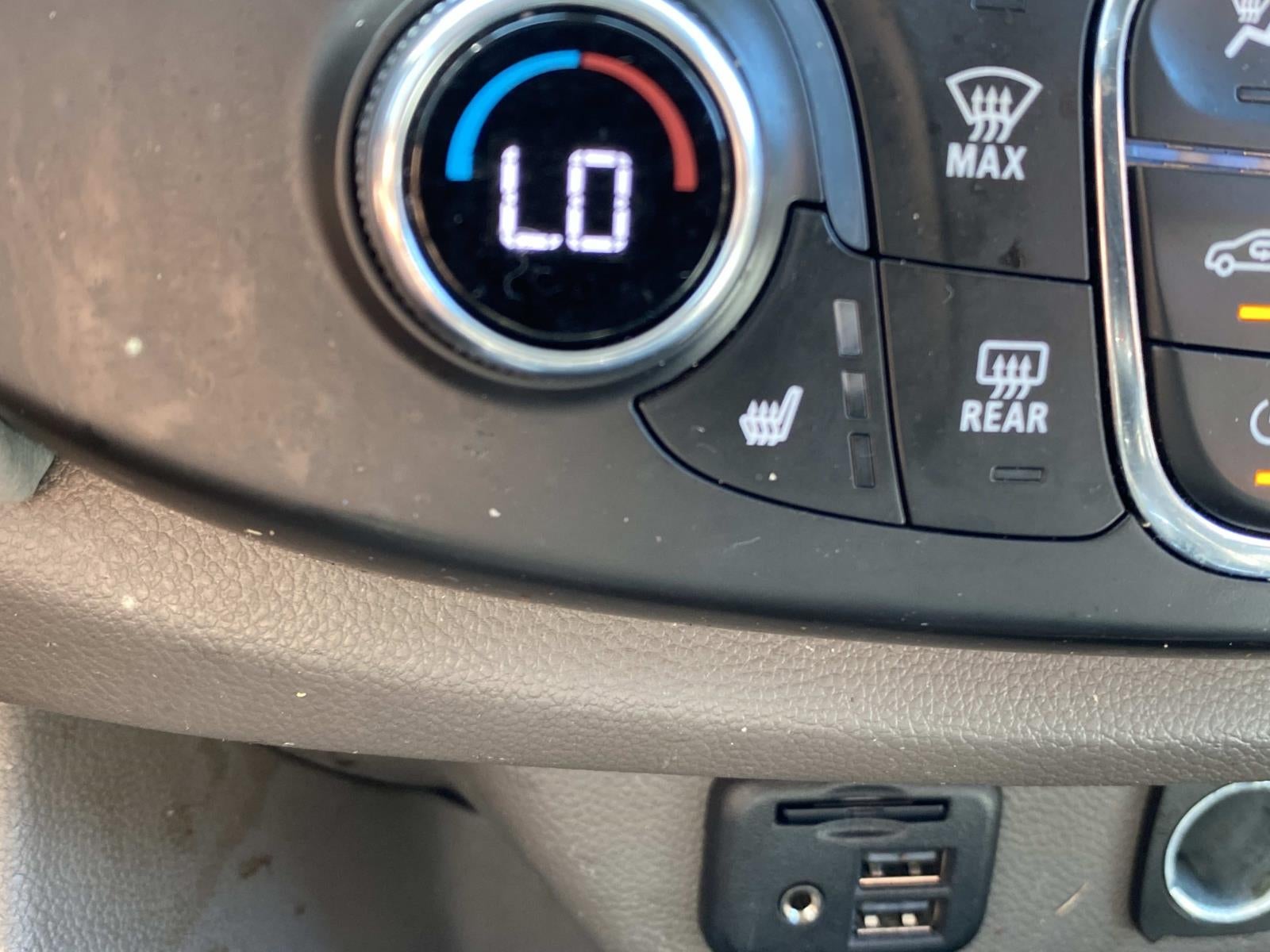 2021 Chevrolet Traverse FWD 4dr LT Leather
