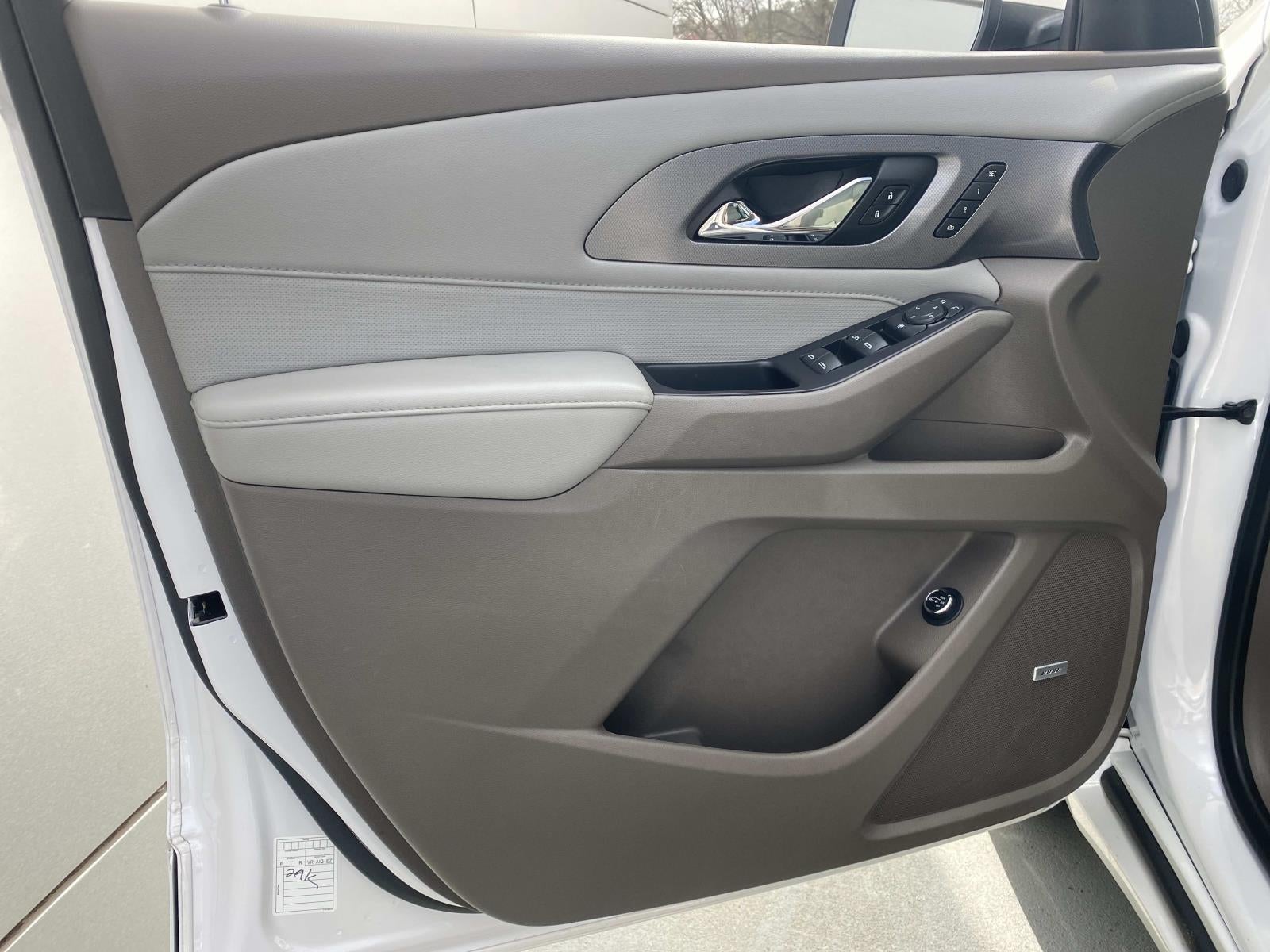 2021 Chevrolet Traverse Premier