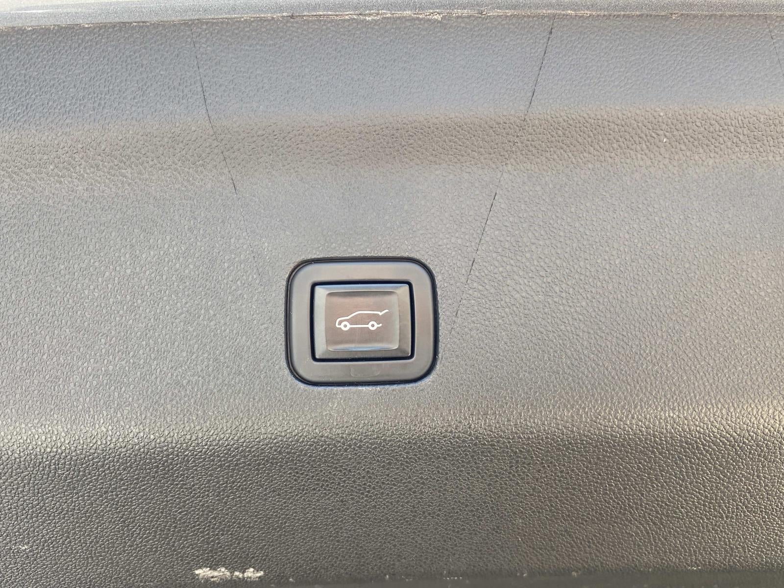 2021 Chevrolet Tahoe 4WD 4dr Premier