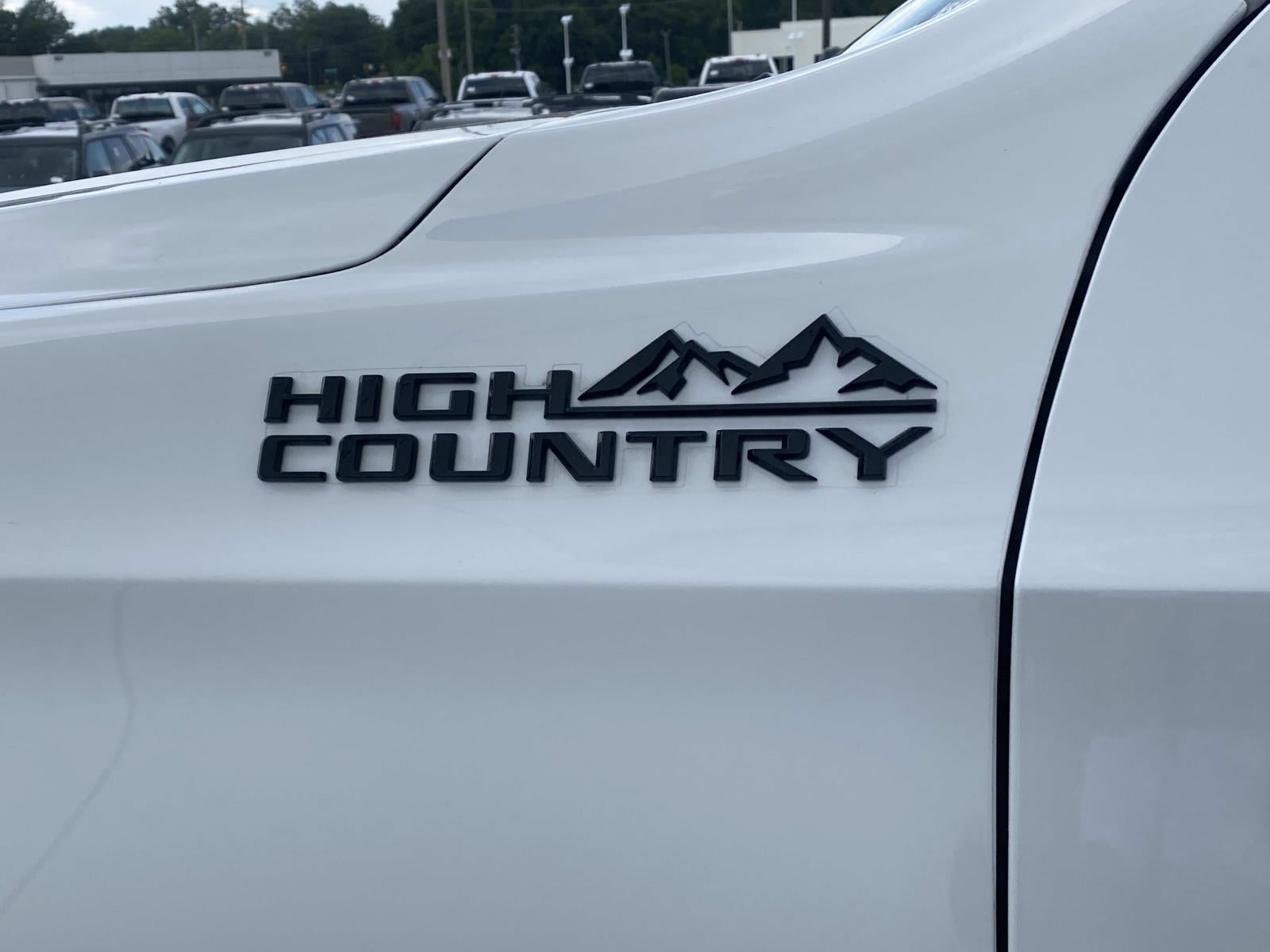 2023 Chevrolet Tahoe 4WD 4dr High Country
