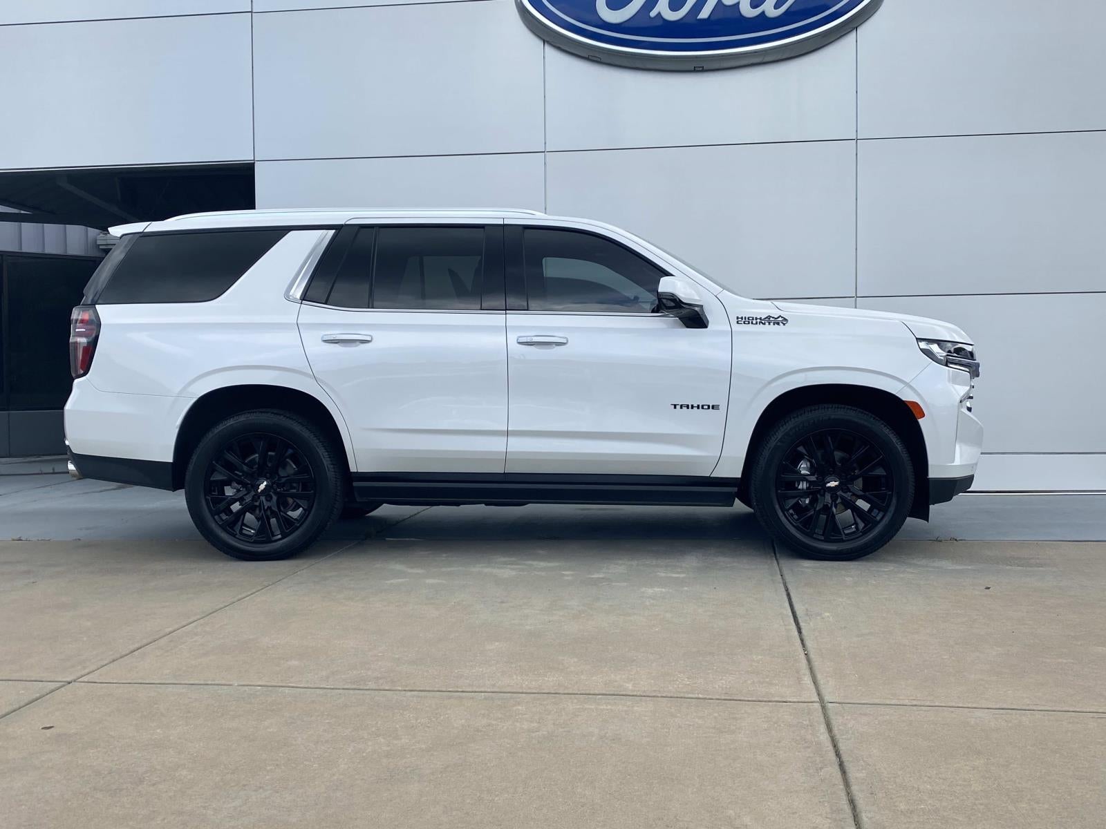 2023 Chevrolet Tahoe 4WD 4dr High Country