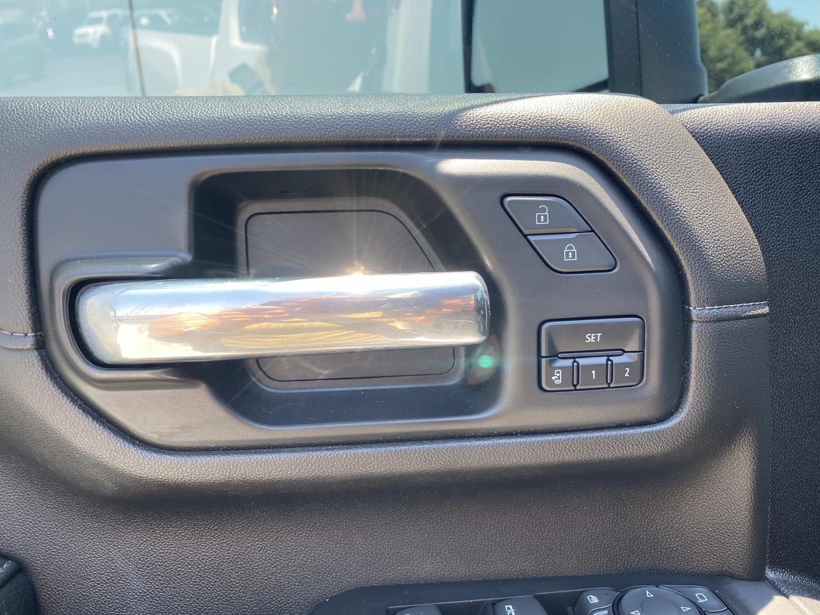 2022 GMC Sierra 3500HD 4WD Crew Cab 159 Denali