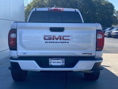 2024 GMC Canyon 4WD Crew Cab AT4
