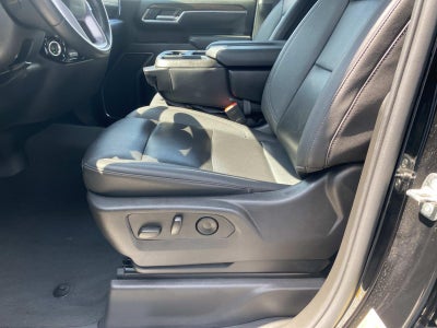 2025 GMC Sierra 1500 4WD Crew Cab 147 SLT