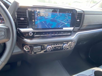 2025 GMC Sierra 1500 4WD Crew Cab 147 SLT