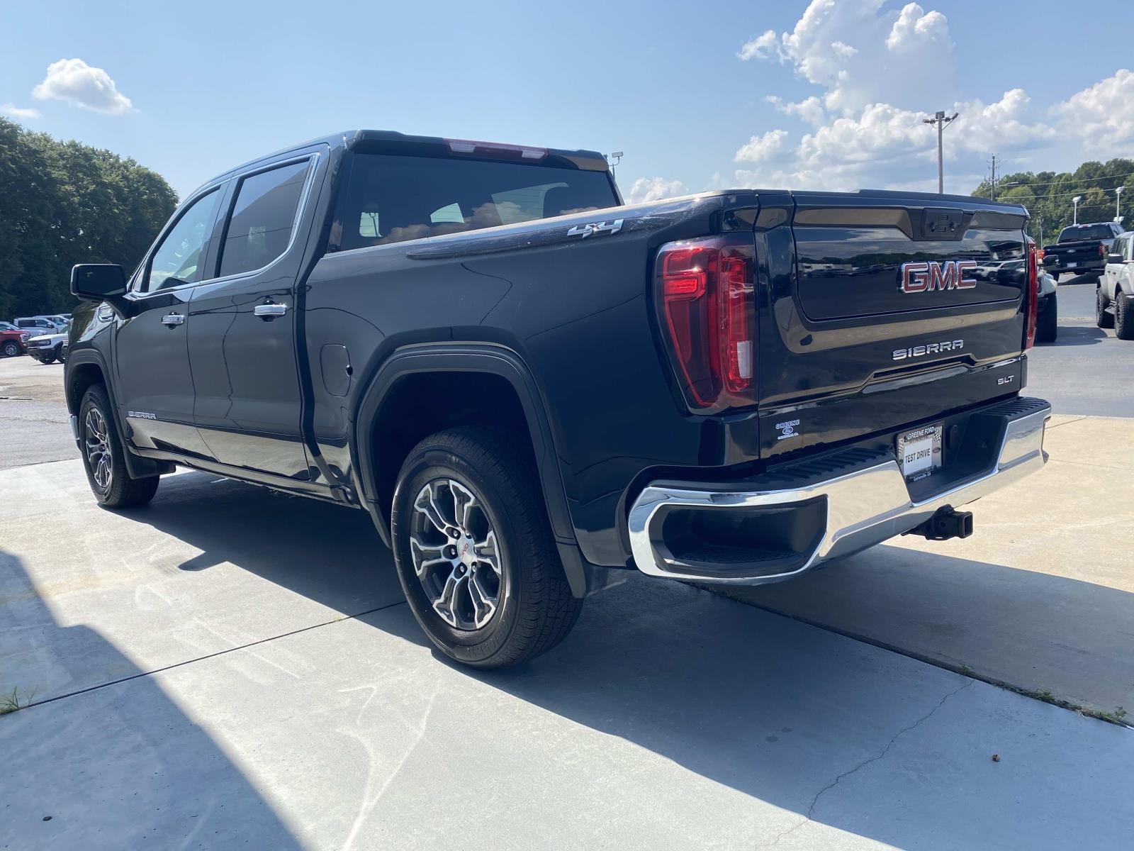 2025 GMC Sierra 1500 4WD Crew Cab 147 SLT