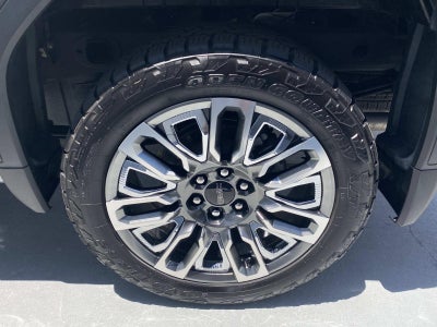 2024 GMC Sierra 1500 4WD Crew Cab 147 Denali Ultimate