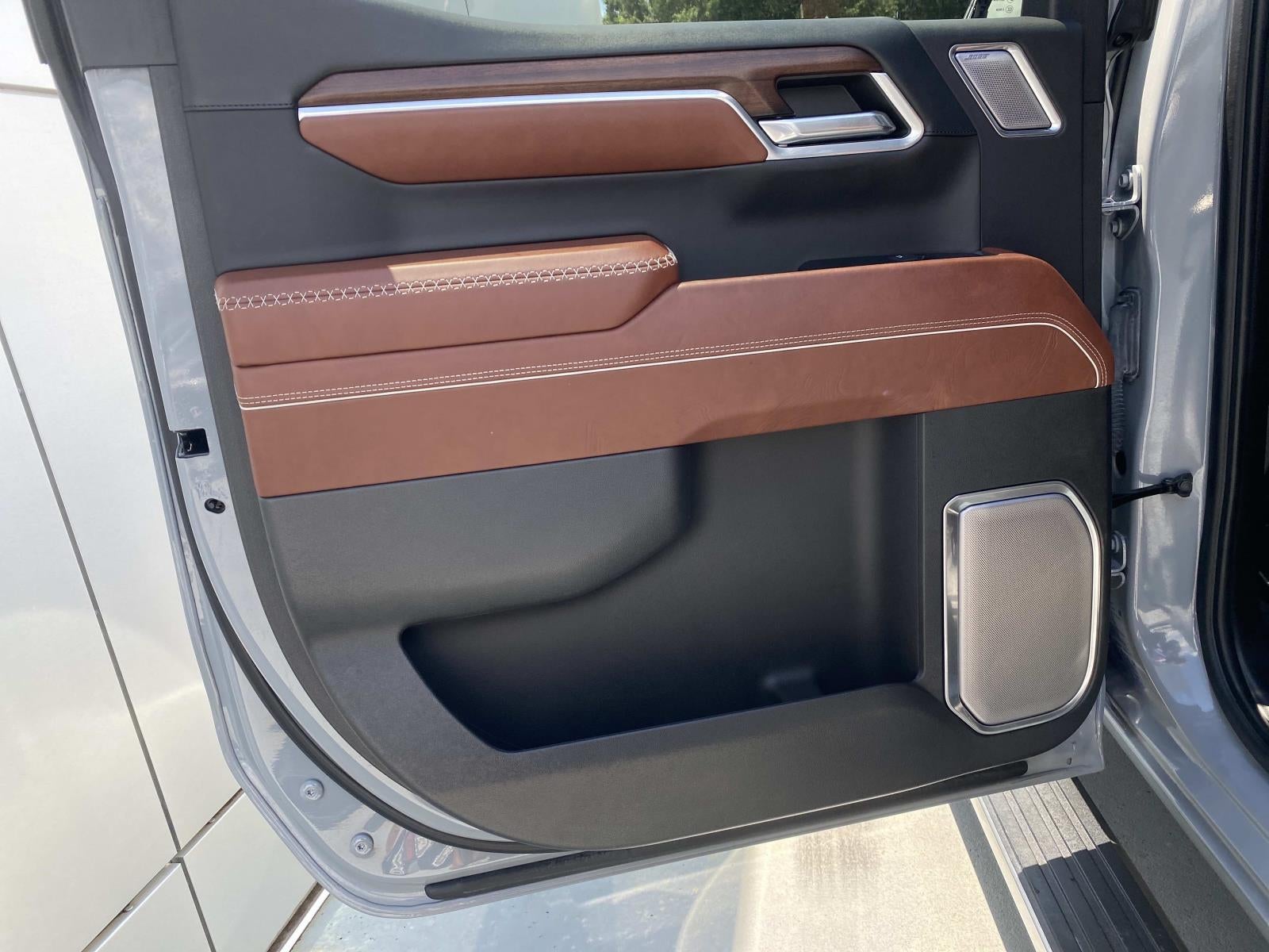 2024 GMC Sierra 1500 4WD Crew Cab 147 Denali Ultimate