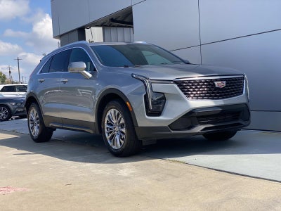 2025 Cadillac XT4 FWD 4dr Premium Luxury