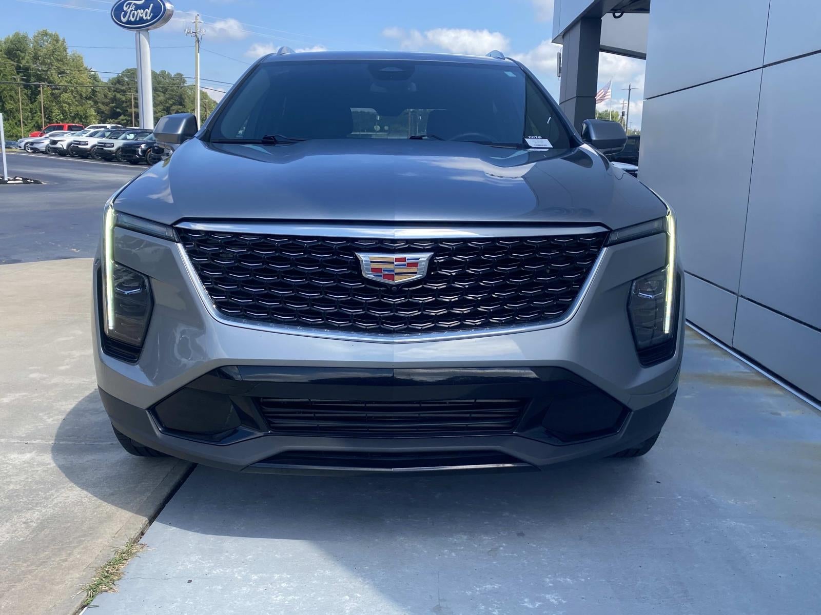 2025 Cadillac XT4 FWD 4dr Premium Luxury