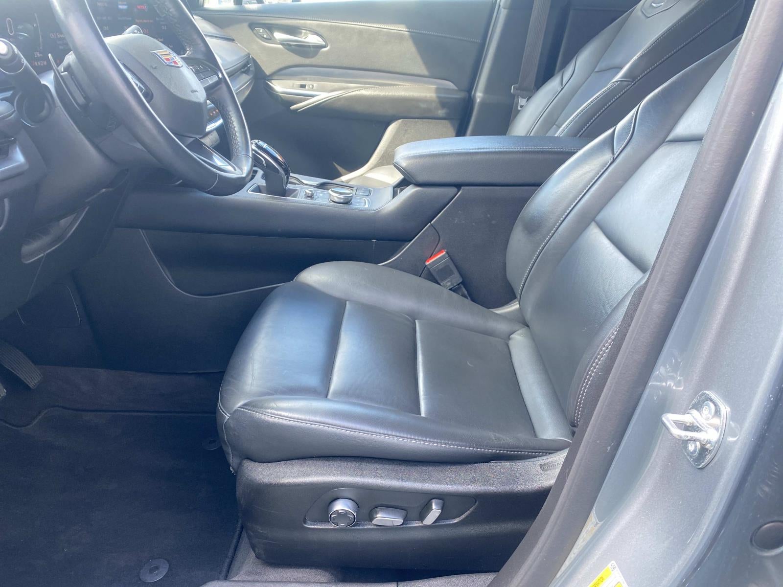 2025 Cadillac XT4 FWD 4dr Premium Luxury