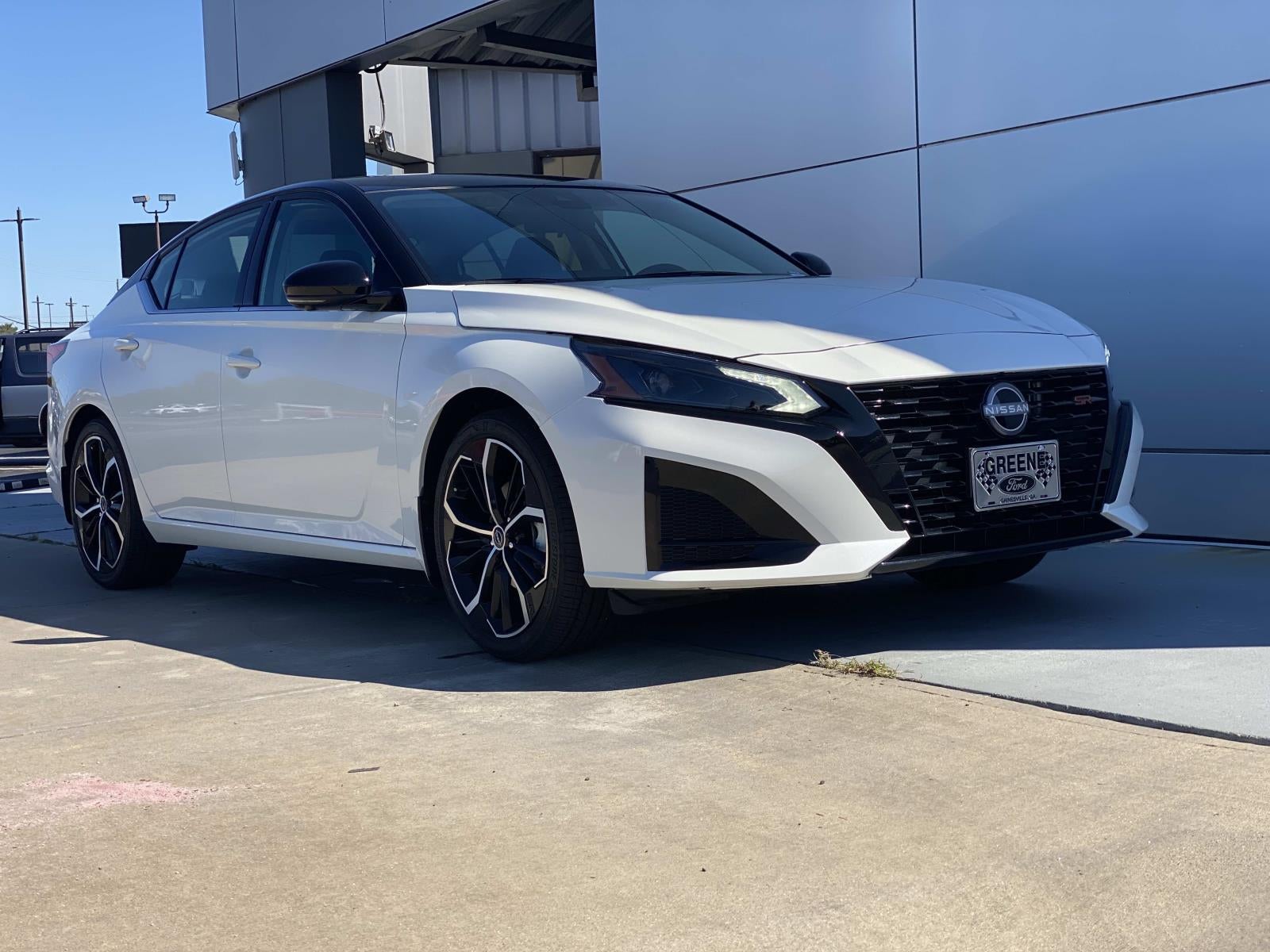 2026 Nissan Altima SR FWD