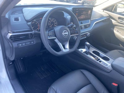 2026 Nissan Altima SR FWD