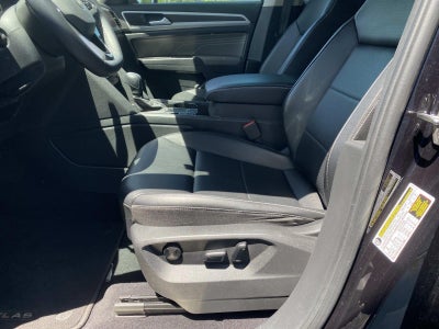 2022 Volkswagen Atlas 2.0T SE w/Technology FWD