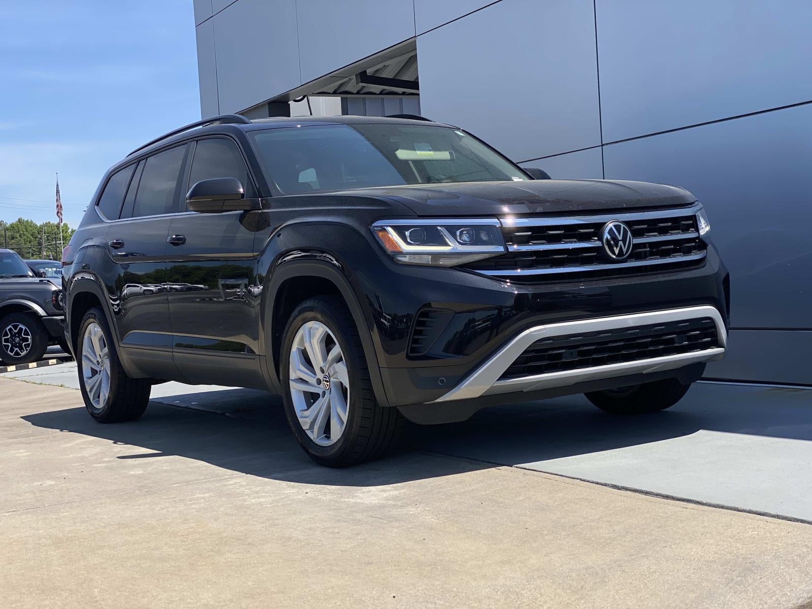 2022 Volkswagen Atlas 2.0T SE w/Technology FWD
