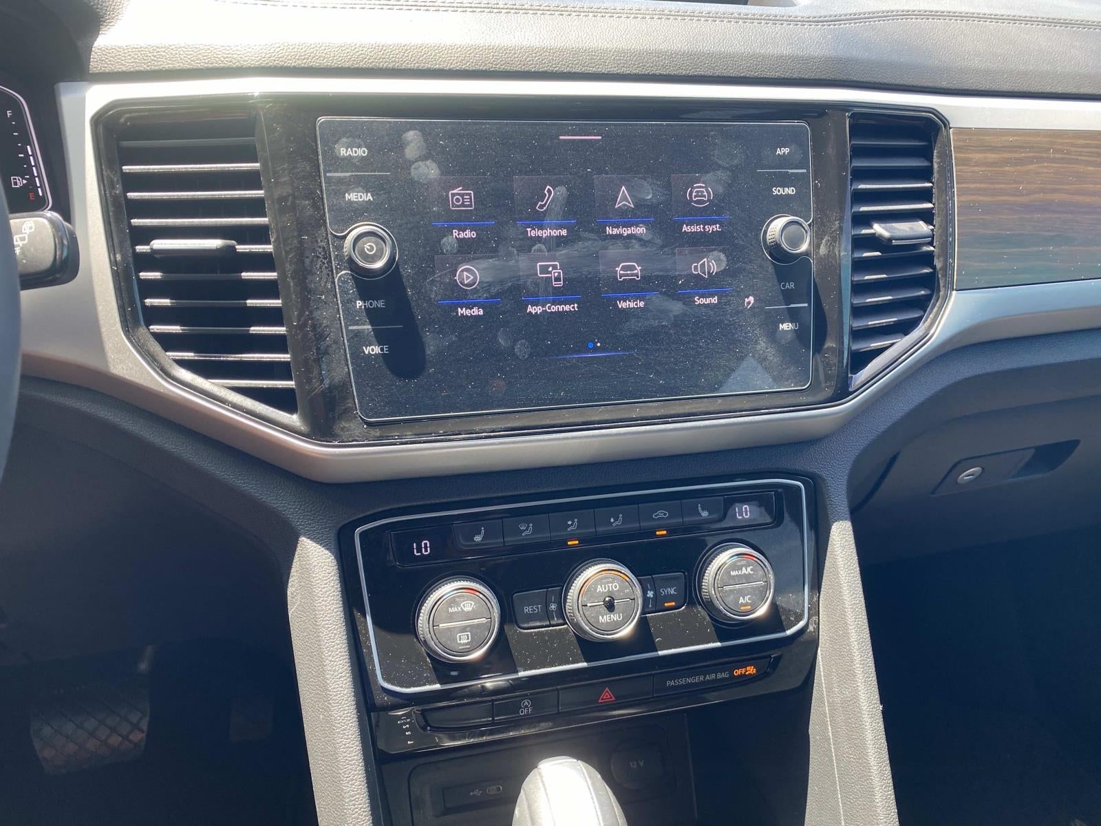 2022 Volkswagen Atlas 2.0T SE w/Technology FWD