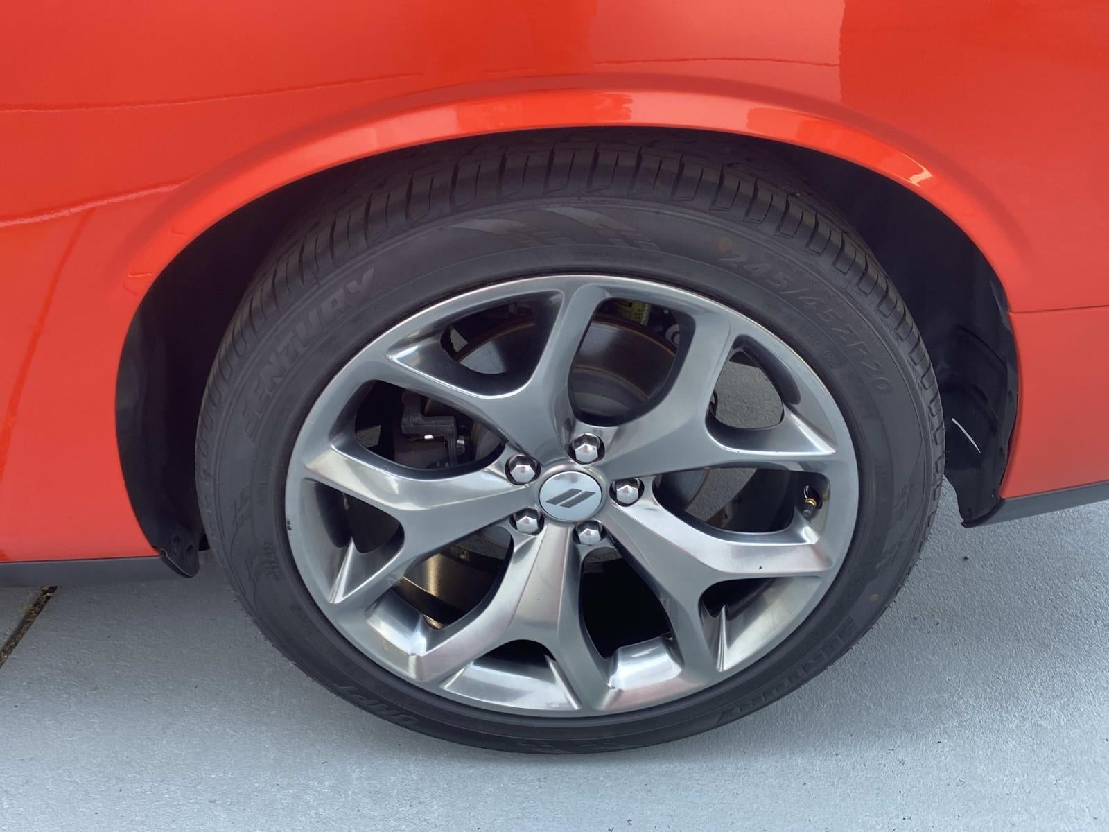 2017 Dodge Challenger R/T Coupe