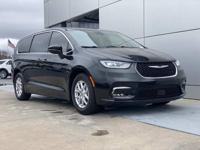 2023 Chrysler Pacifica Touring L FWD