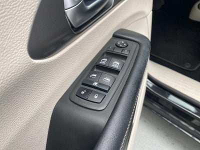 2023 Chrysler Pacifica Touring L FWD