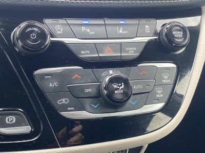 2023 Chrysler Pacifica Touring L FWD