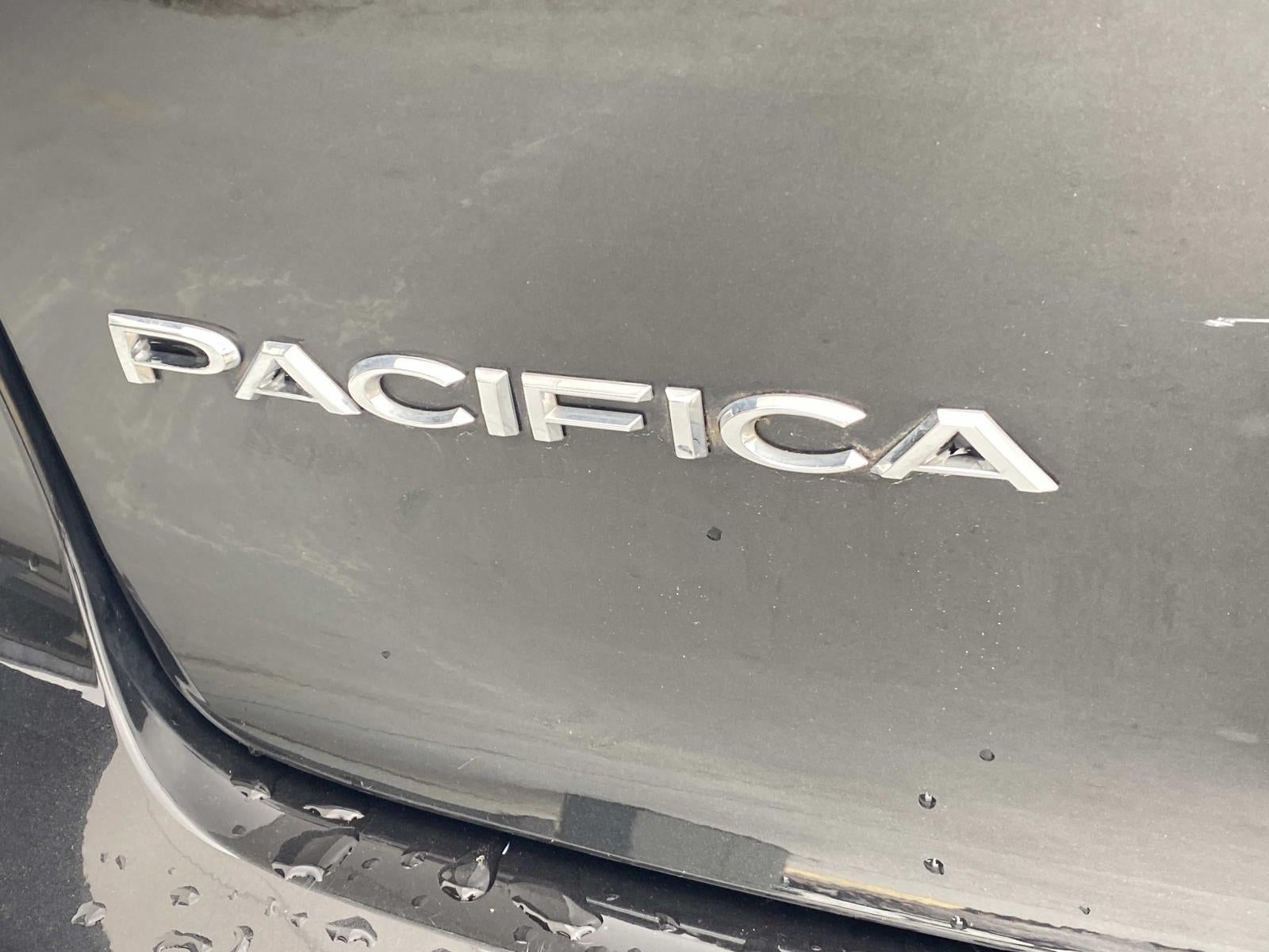 2023 Chrysler Pacifica Touring L FWD