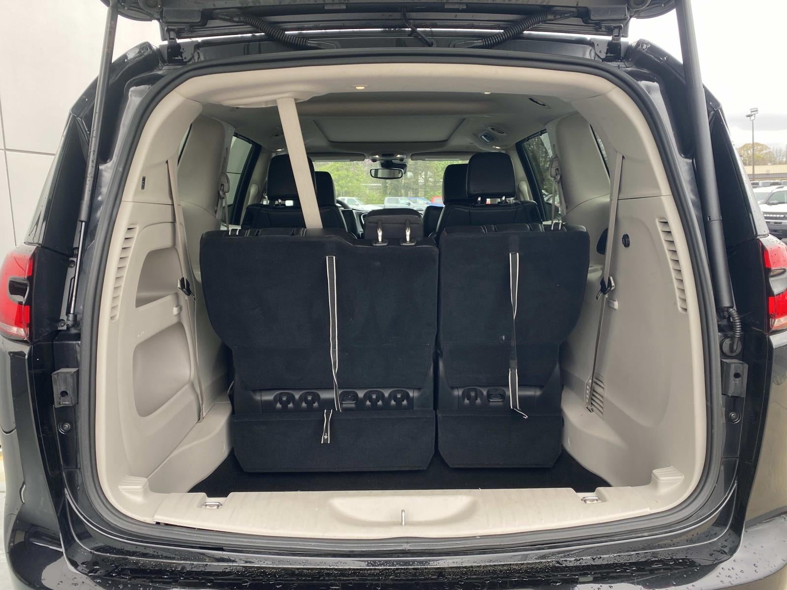 2023 Chrysler Pacifica Touring L FWD