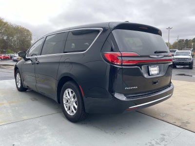 2023 Chrysler Pacifica Touring L FWD