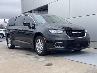 2023 Chrysler Pacifica Touring L FWD