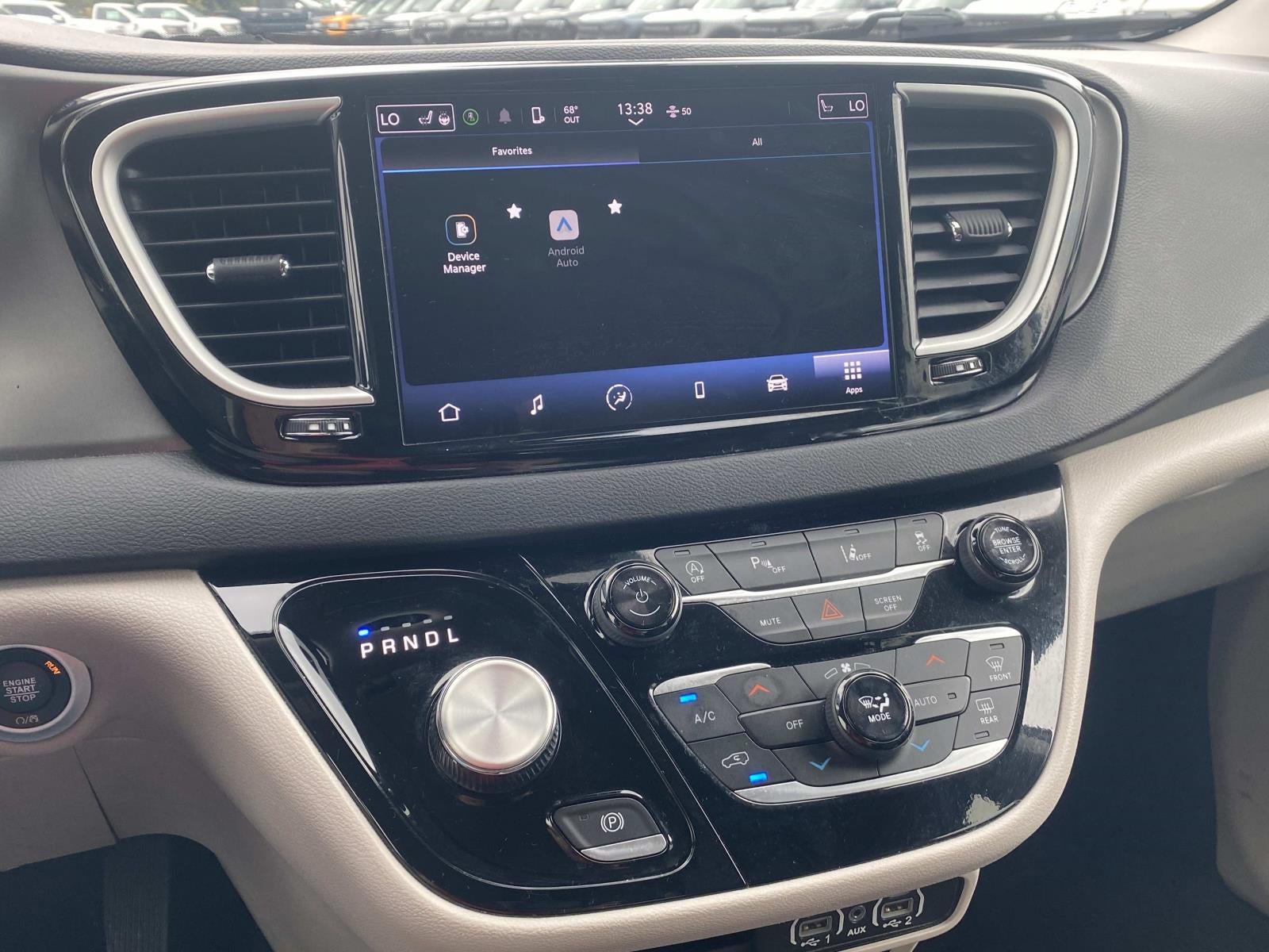2024 Chrysler Pacifica Touring L FWD