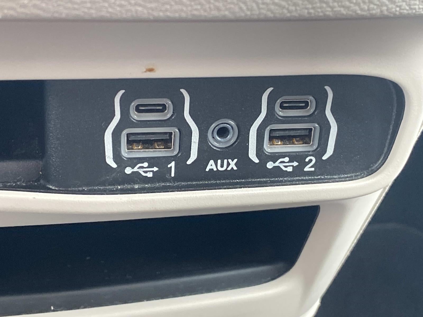 2024 Chrysler Pacifica Touring L FWD