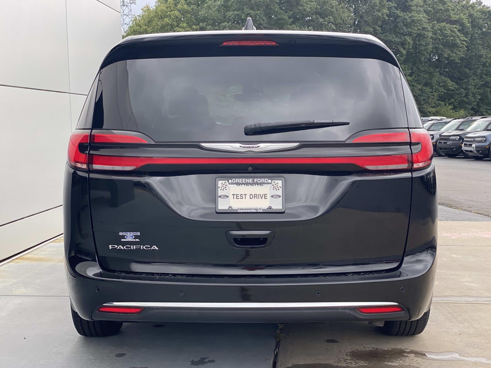 2024 Chrysler Pacifica Touring L FWD